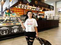Posing - Zishy 1463661818 Vyeta Mustafina Mnogo Means Much - Photos Mnogo 1463661818 Mustafina Vyeta Much Means Softcore