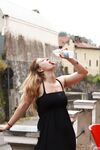 Posing - Zishy 65001571 Sera Rossini Shuts Down Italy - Sera Photos Down Shuts 65001571 Rossini Italy Softcore