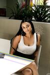 Posing - Zishy 65001610 Wynona Gibbs Remember Malls - Photos Wynona Malls 65001610 Gibbs Remember Softcore