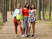 Posing - Zishy 65001630 Three Girls One Forest - Photos One Girls 65001630 Three Forest Softcore