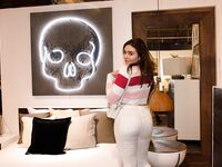 Posing - Zishy 65001716 Tyla Jessop Celebrity Furniture - Furniture Photos Celebrity Tyla Jessop 65001716 Softcore