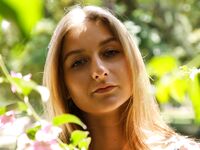 Posing - Zishy 65001719 Katherine Prerija Estacion De Francia - Photos 65001719 Estacion Francia De Prerija Katherine Softcore
