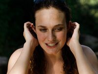 Posing - Zishy 65001841 Carrie Barber The Covid Nineteen - Photos 65001841 Barber Covid Nineteen Carrie The Softcore