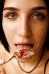 Posing - Zishy 999642437 Queti Revello The Shiny Valetine - Shiny Photos Revello Valetine Queti 999642437 The Softcore