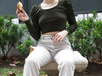 Posing - Zishy 999642450 Luci Pineda Croissants And Music - Photos Pineda Luci And Croissants 999642450 Music Softcore