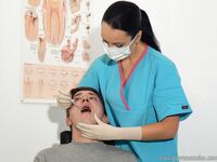 Aхlatex Gloves - Glovemansion Dentist_Torture - Photos Dentist_Torture Breathplay