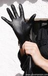 Aхlatex Gloves - Glovemansion Silent_And_Deadly - Photos Silent_And_Deadly Breathplay
