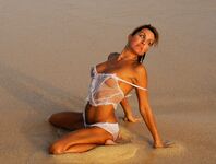 Bentbox Model - Wwkimmy - N Lace Sand