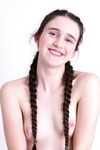 Bentbox Model - Rkphoto - Ahna Littlered
