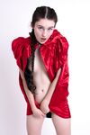 Bentbox Model - Rkphoto - Ahna Littlered