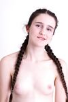 Bentbox Model - Rkphoto - Ahna Littlered