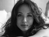 Bentbox Model - Lachamba - Meg