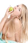 Hi-Res - Zemani2011-02-16 Brave - Pear 188 28484288 - Photos Zemani2011-02-16 Pear Brave 188 28484288 Zemani
