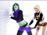 Amateur - Cosplaydeviants 2695_Hardlove - Photos 2695_Hardlove Cosplay