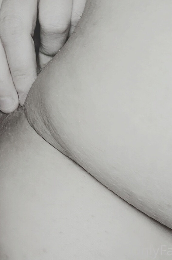 Amateur Photos Bustybigbooty