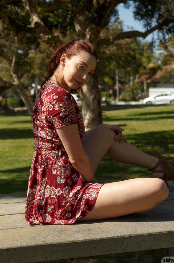 Photos And Perks Ivah Zishy Rec 65001670 Anseline
